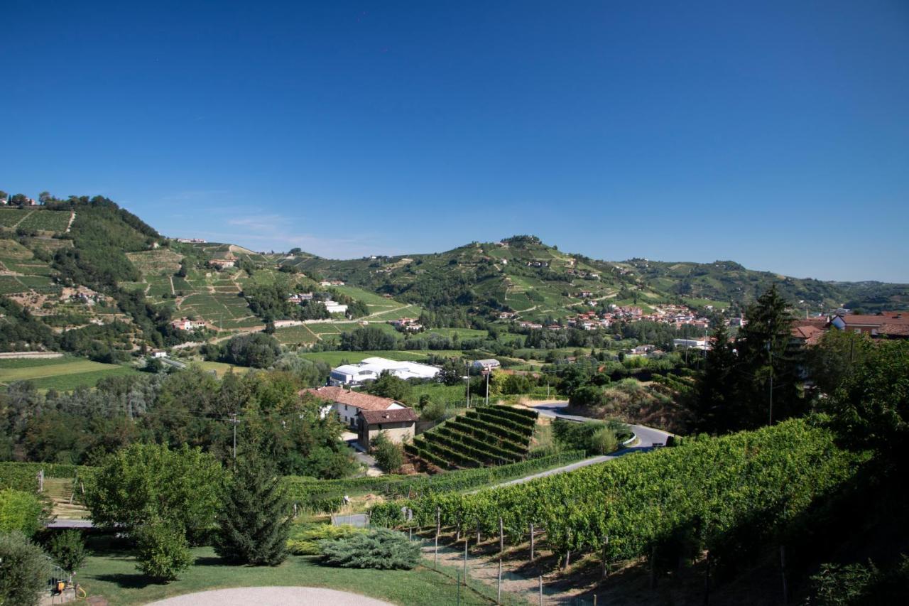 Casa Nonna Ida - Vacanze In Langa Santo Stefano Belbo Bagian luar foto